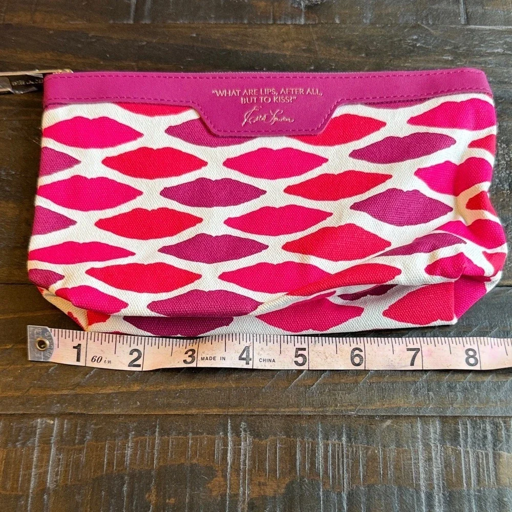 Estee  Lauder x Kendra Dandy Pink Lips ‎ Cosmetic Bag  Pink and Red